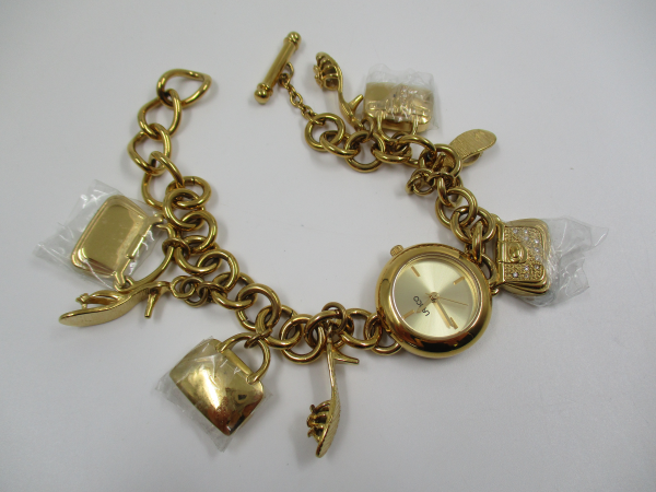 Party Wear Fancy Ladies Lucky Charm Bracelet Watch at Rs 190 in Delhi